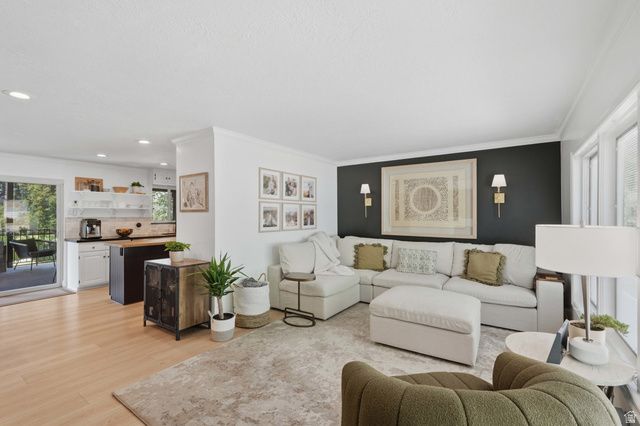5842 S FONTAINE BLEU CIR, Murray, UT 84121