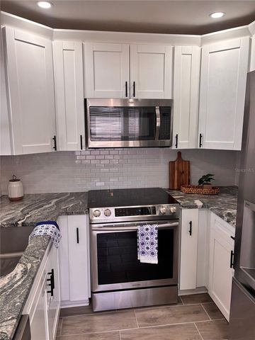 13304 LARAWAY DRIVE, Riverview, FL 33579