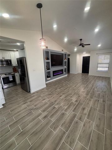 13304 LARAWAY DRIVE, Riverview, FL 33579