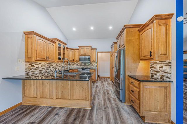 1549 BELLE PLANE CIRCLE, Green Bay, WI 54313