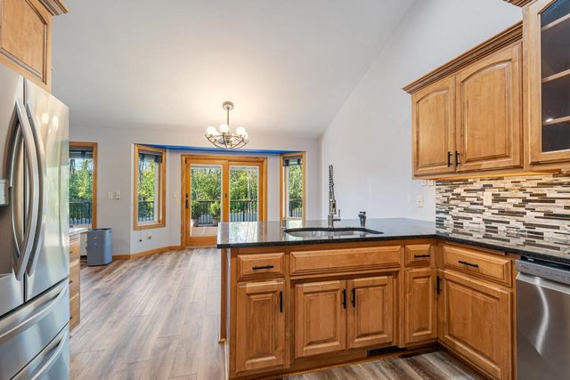 1549 BELLE PLANE CIRCLE, Green Bay, WI 54313