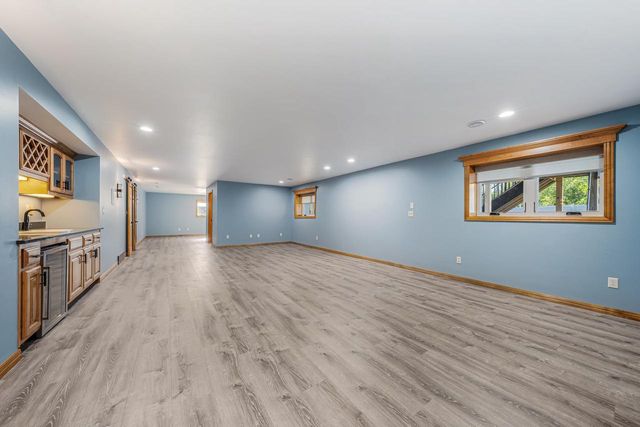 1549 BELLE PLANE CIRCLE, Green Bay, WI 54313