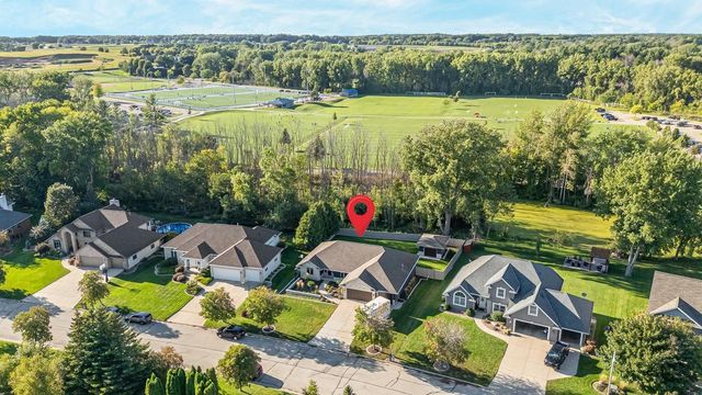 1549 BELLE PLANE CIRCLE, Green Bay, WI 54313