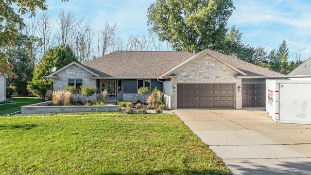 1549 BELLE PLANE CIRCLE, Green Bay, WI 54313