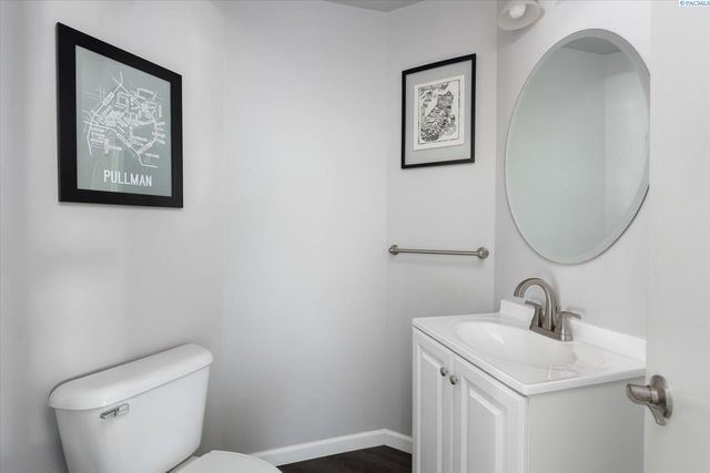 2918 W 43rd Ct, Kennewick, WA 99337