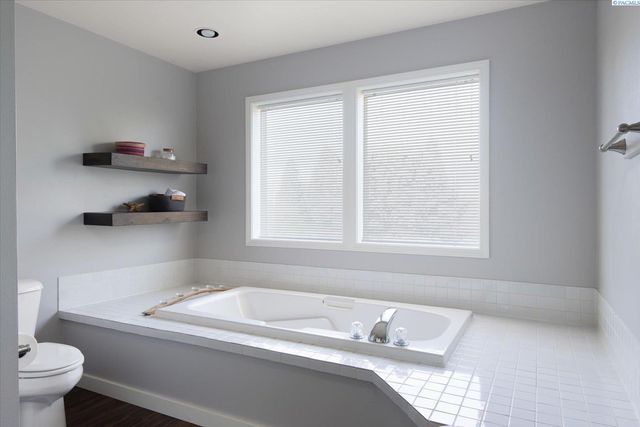 2918 W 43rd Ct, Kennewick, WA 99337