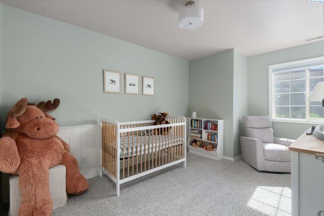 2918 W 43rd Ct, Kennewick, WA 99337