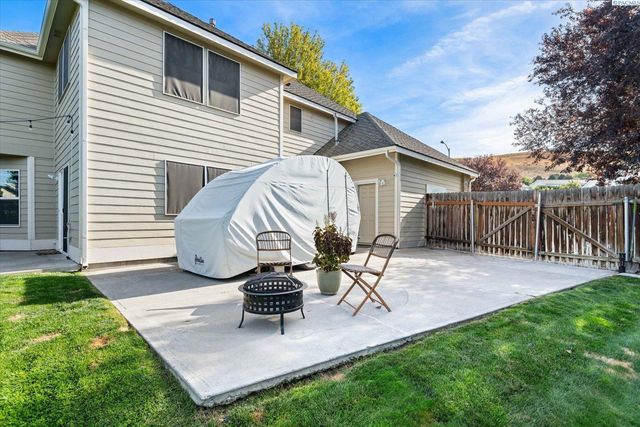 2918 W 43rd Ct, Kennewick, WA 99337
