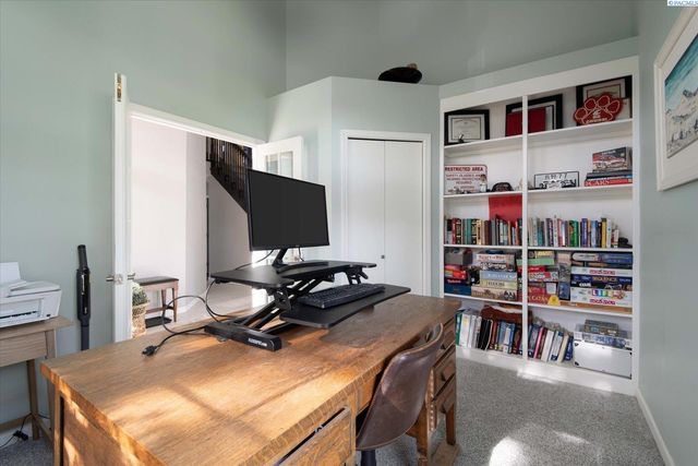 2918 W 43rd Ct, Kennewick, WA 99337