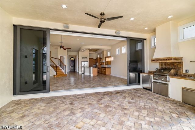 11759 Via Savona CT, Miromar Lakes, FL 33913