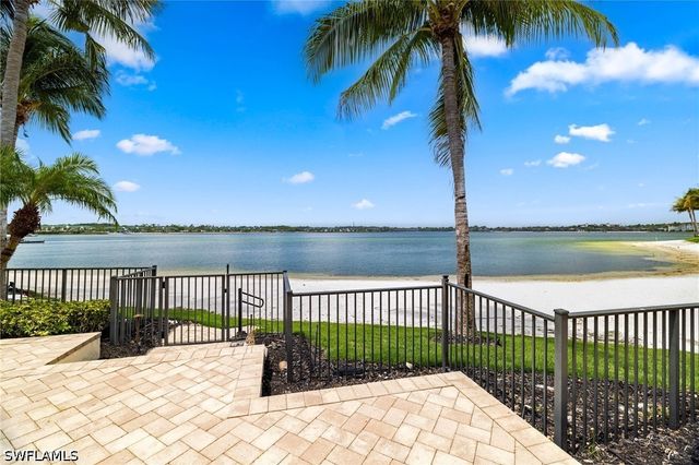11759 Via Savona CT, Miromar Lakes, FL 33913