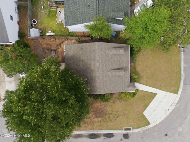 630 Varsity Drive, Wilmington, NC 28403