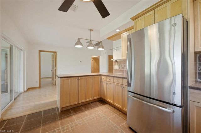 223 Charity CT L5, Naples, FL 34112