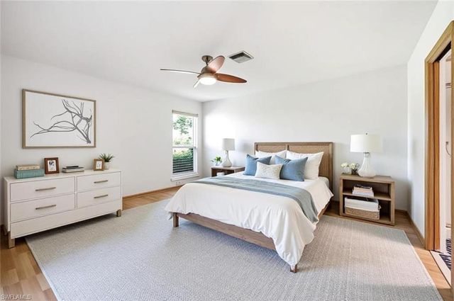 223 Charity CT L5, Naples, FL 34112