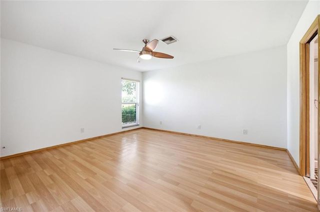 223 Charity CT L5, Naples, FL 34112