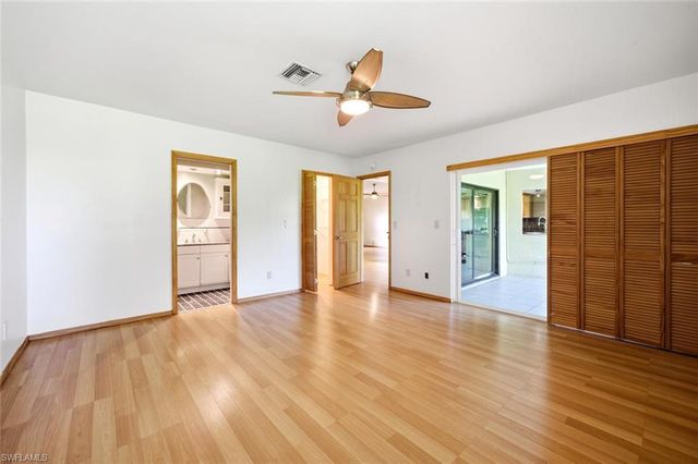 223 Charity CT L5, Naples, FL 34112