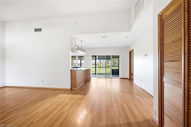 223 Charity CT L5, Naples, FL 34112