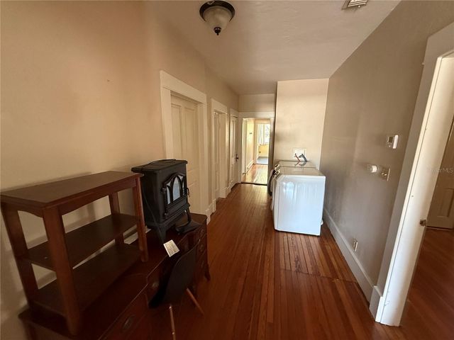 824 E UNIVERSITY AVENUE C, Gainesville, FL 32601