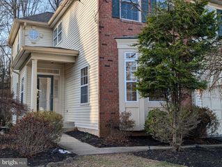111 HARVARD CIR, Princeton, NJ 08540