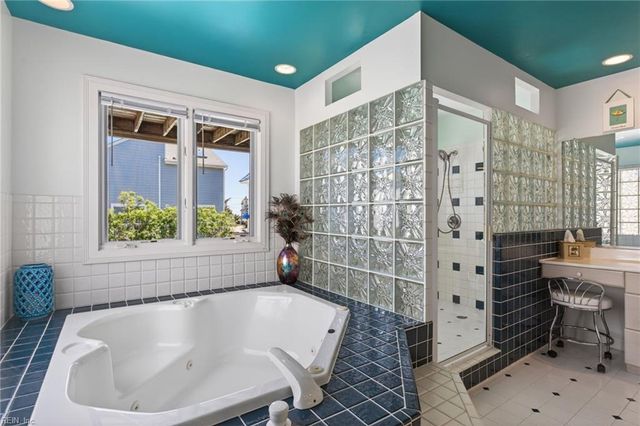 832 Surfside AVE, Virginia Beach, VA 23451