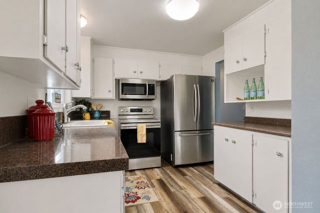5410 N 40th Street, Tacoma, WA 98407