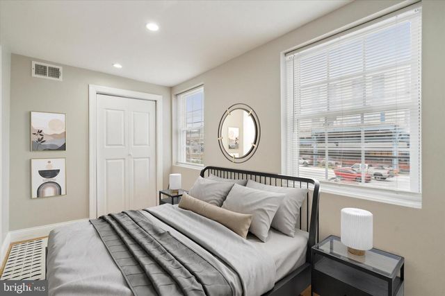 1127 N LEE ST, Philadelphia, PA 19123