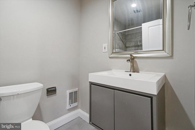 1127 N LEE ST, Philadelphia, PA 19123