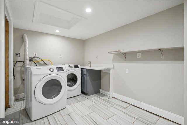 1127 N LEE ST, Philadelphia, PA 19123