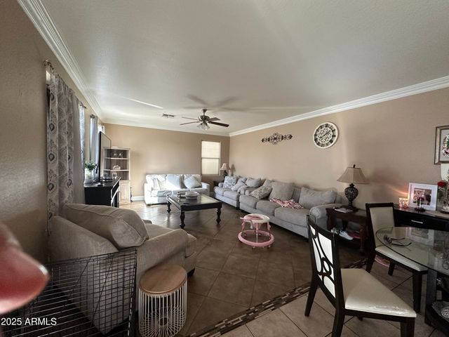 28550 N SUNSET Drive, San Tan Valley, AZ 85143