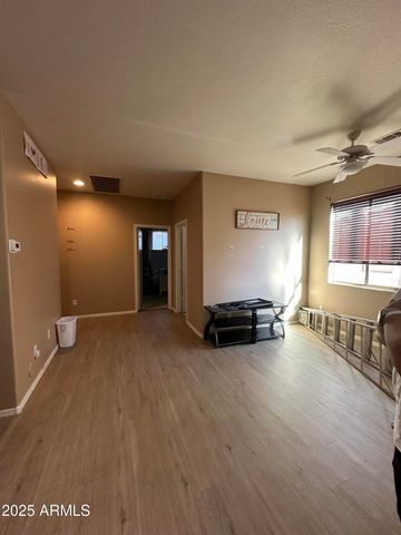 28550 N SUNSET Drive, San Tan Valley, AZ 85143