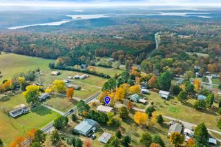 4 Persimmon Ln, Tumbling Shoals, AR 72581