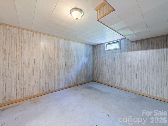 713 Brown Avenue, Waynesville, NC 28786