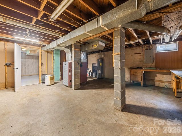 713 Brown Avenue, Waynesville, NC 28786