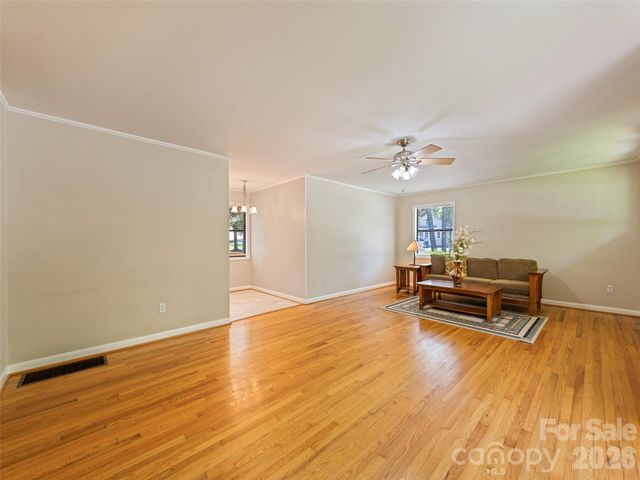 713 Brown Avenue, Waynesville, NC 28786