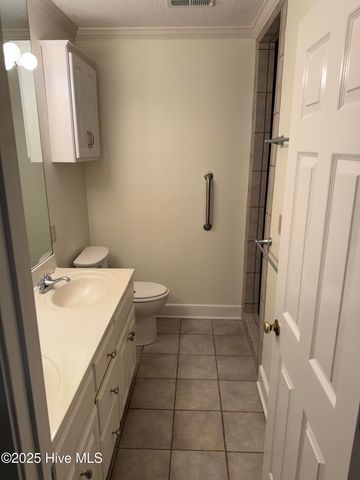 809 Greenbriar Road, Kinston, NC 28501