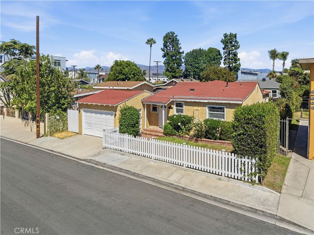 5701 Fair, North Hollywood, CA 91601
