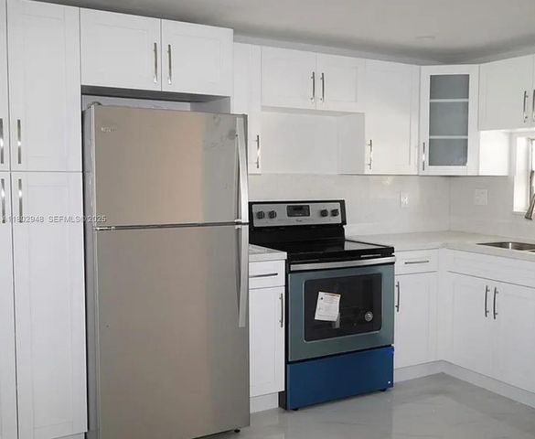 691 S Hollybrook Drive 208, Pembroke Pines, FL 33025