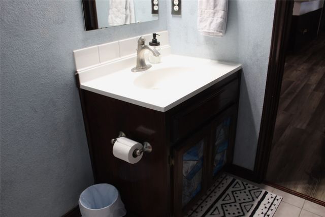 206 Vista Drive, Eustace, TX 75124