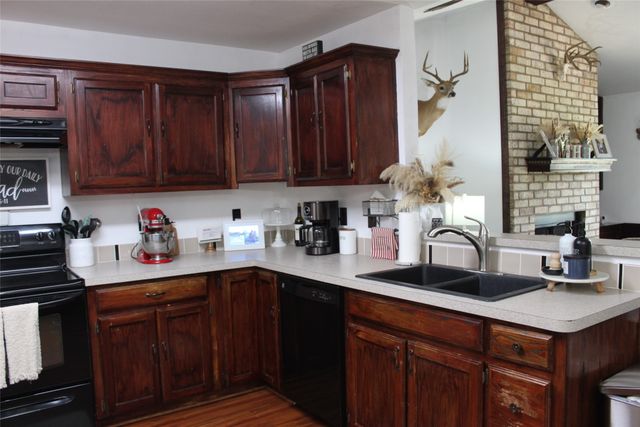 206 Vista Drive, Eustace, TX 75124