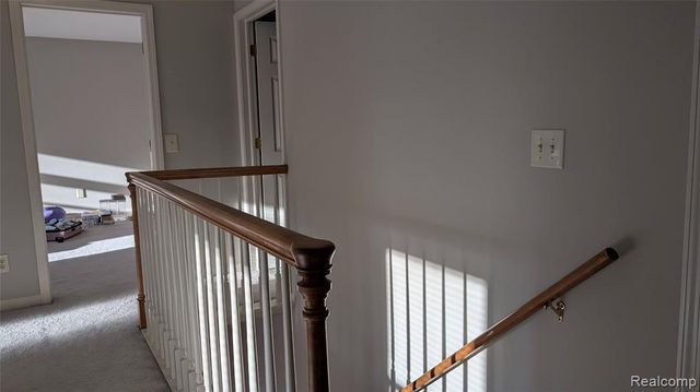 4912 Oak River Drive, Troy, MI 48098