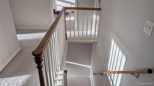 4912 Oak River Drive, Troy, MI 48098