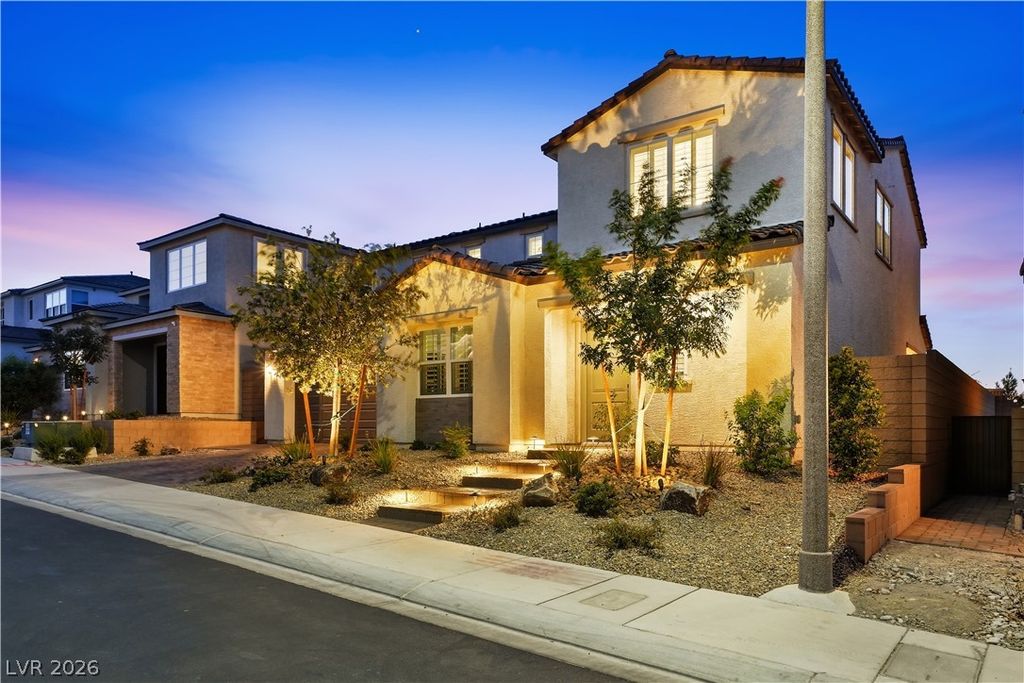 10196 Pleasant Knoll Avenue, Las Vegas, NV 89166 — photo 3