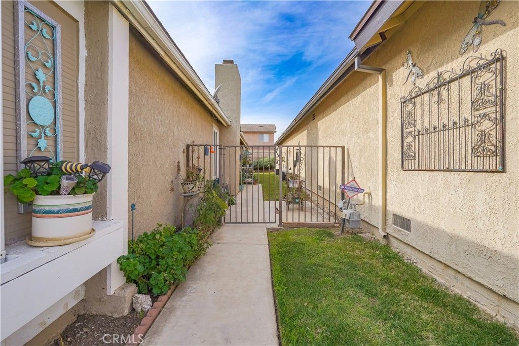 Image 37 of property listing at 6335 Thunder Bay, Jurupa Valley, CA 92509