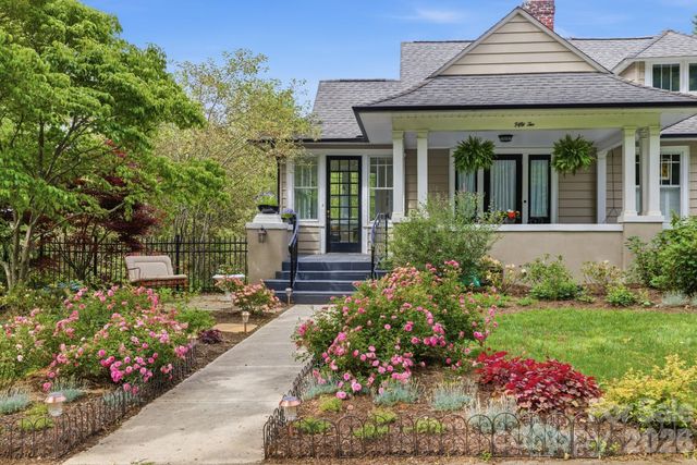 52 Edwin Place, Asheville, NC 28801