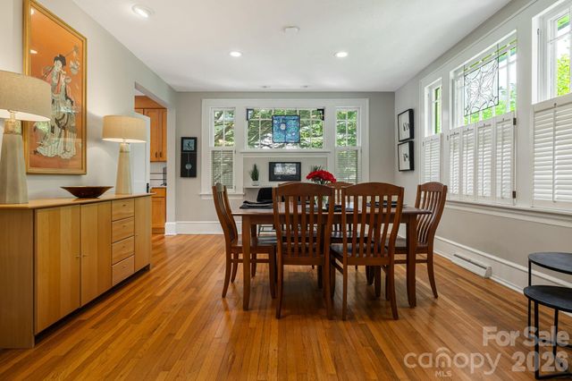 52 Edwin Place, Asheville, NC 28801