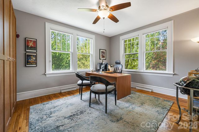 52 Edwin Place, Asheville, NC 28801