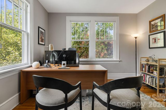 52 Edwin Place, Asheville, NC 28801
