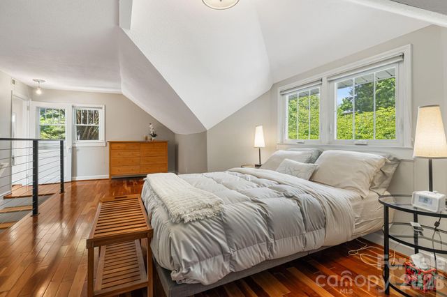52 Edwin Place, Asheville, NC 28801