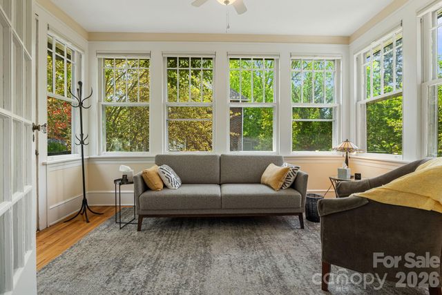 52 Edwin Place, Asheville, NC 28801