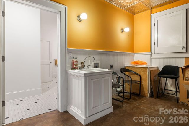 52 Edwin Place, Asheville, NC 28801